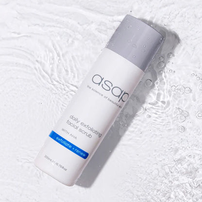 ASAP Daily Exfoliating Facial Scrub – in gebruik